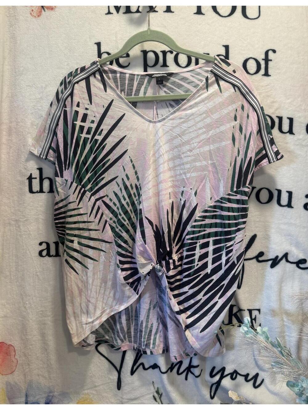 Project Runway Women's Tropical Print Top, Size L [COPY]